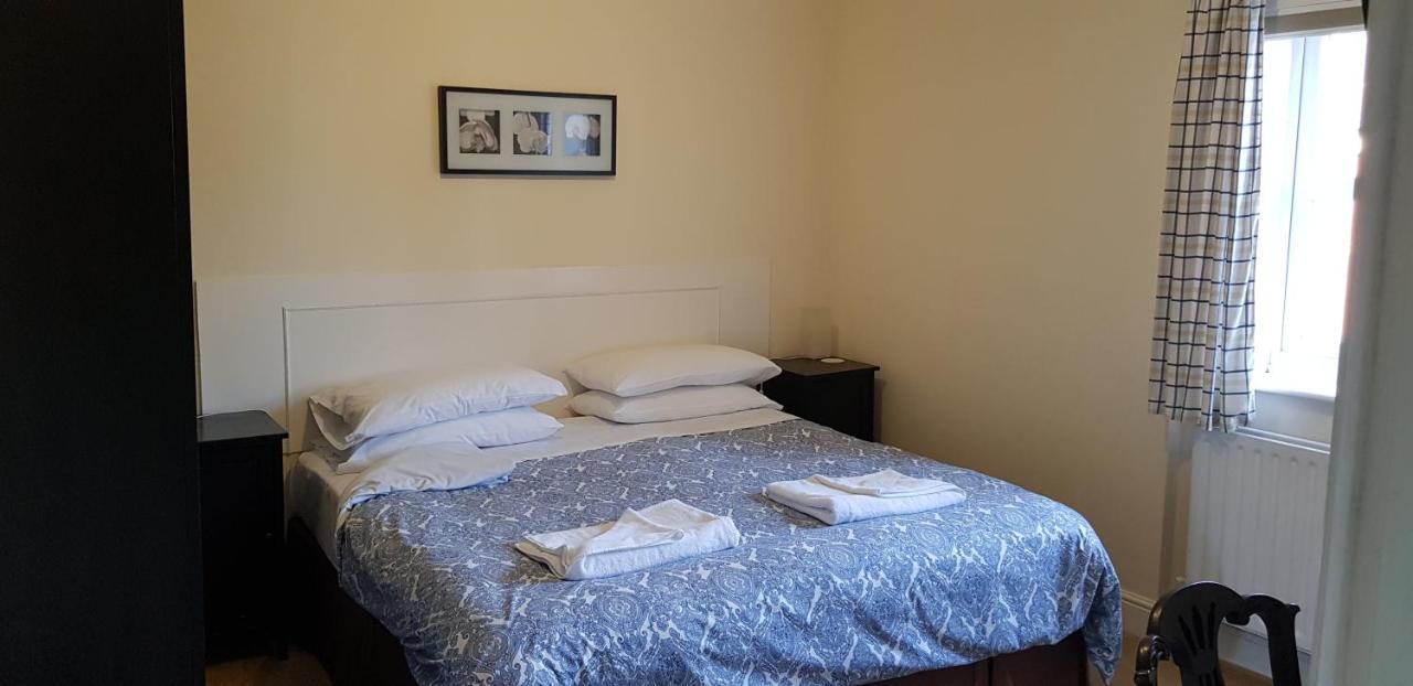 The Bakehouse Guesthouse Maidenhead Exterior photo